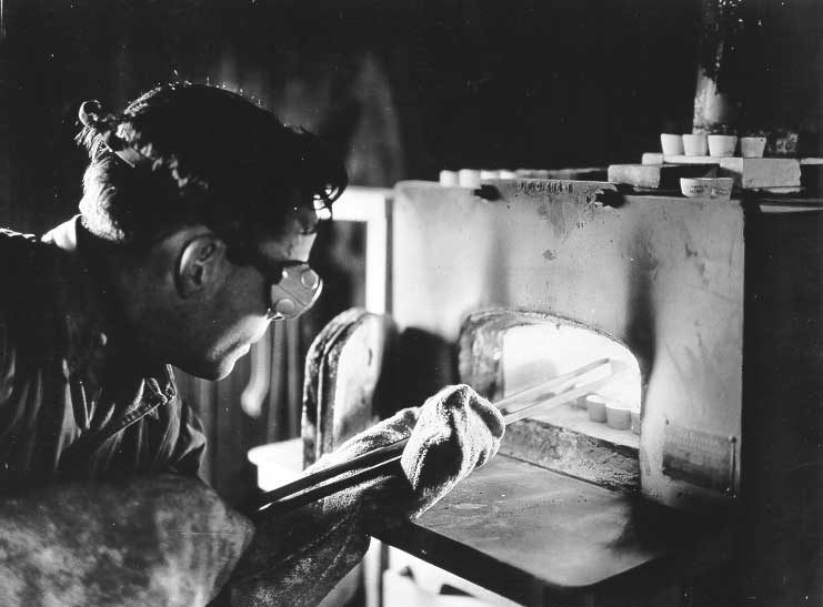 Determining the gold content in ore