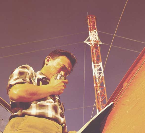 Use of mobile radio during construction of microwave radio system