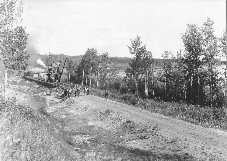 Building the Grand Trunk Pacific
