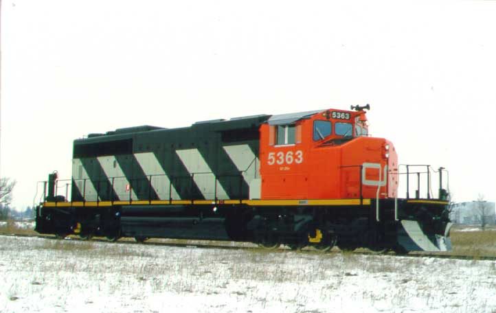 Diesel-electric locomotive no. 5363, three-quarter view