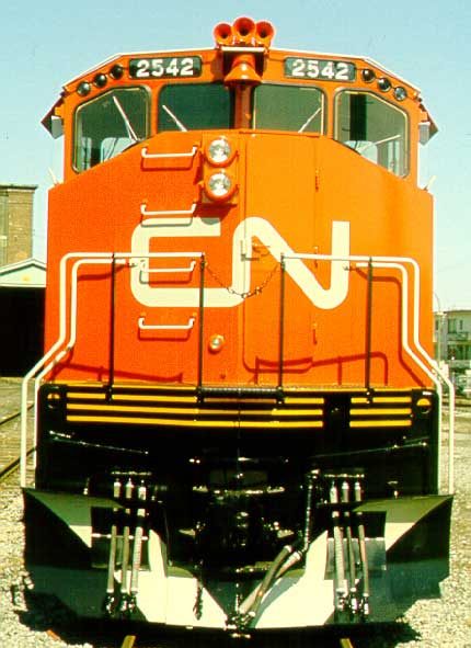 CN diesel-electric locomotive 2542, model M-420, front view