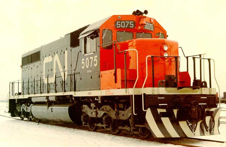 CN diesel-electric locomotive 5075, model SD-40, three-quarter view