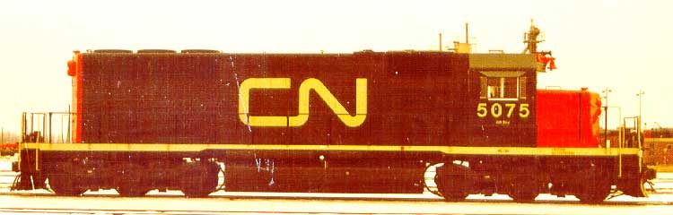 CN diesel-electric locomotive 5075, model SD-40, right side