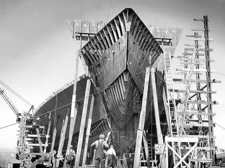 Construction of the ferry MV Bluenose at the Davie shipyard