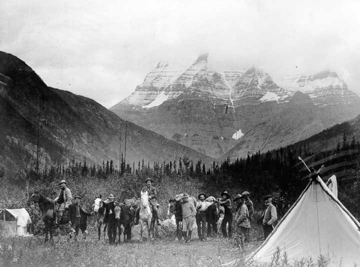 Grand Trunk Pacific Railway Company survey party near Mount Robson
