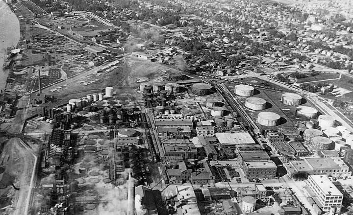 An aerial view of the Imperial Oil Limited refinery