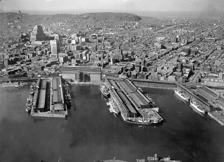 An aerial view of the Montréal harbour front