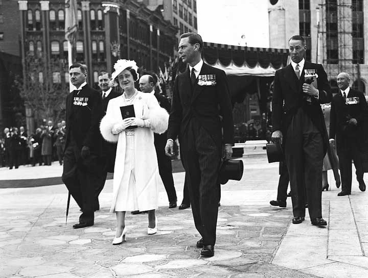King George VI and Queen Elizabeth walk along an Ottawa street during the 1939 Royal Tour of Canada