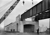 Construction of CN overpass at Papineau and Pie 1x