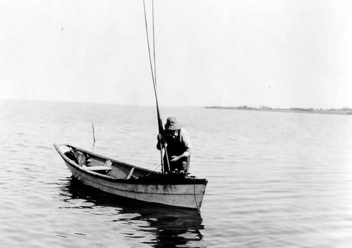 Oyster fishing, Malpeque Bay