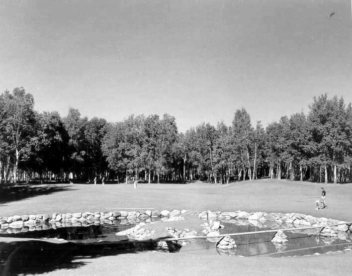 Prince Albert National Park golf course
