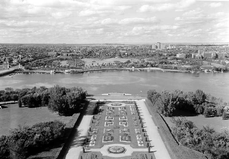 Aerial view of Regina from Legislative Building