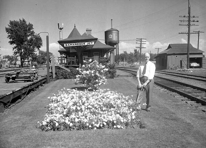 Side view of Gananoque Junction and adjacent flower beds