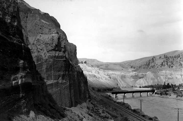 Canadian Northern Railways bridge near Lytton, over the Thompson River