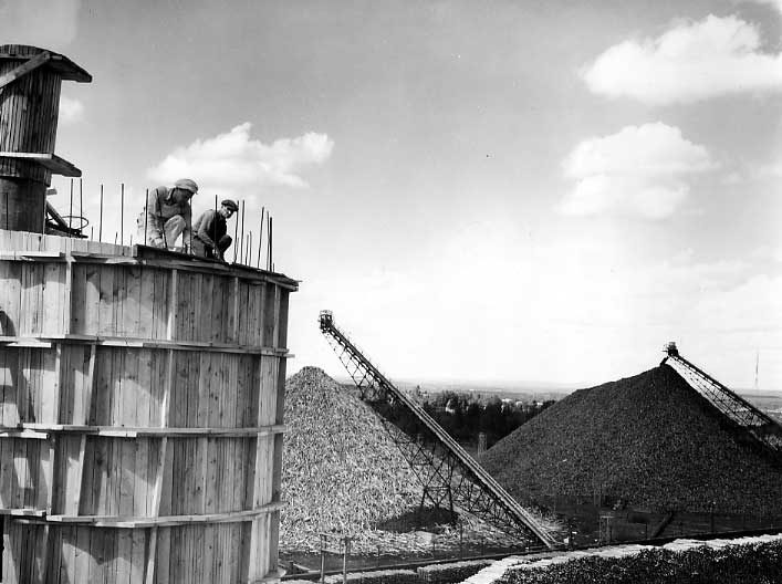 Carpenters expanding part of the Great Lakes Pulp and Paper Company