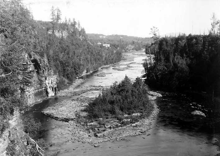 Kam River, Port Arthur
