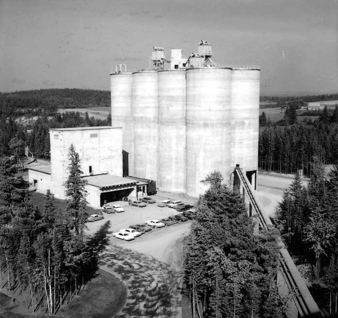Cement plant, Brookfield, N. S.