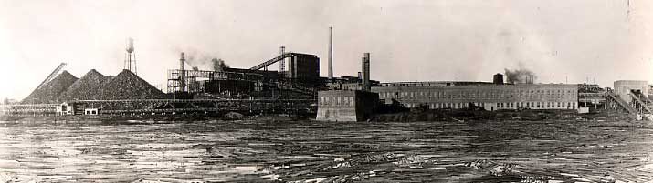 Full external view of the Price Brosthers Co. plant at Riverbend, Quebec