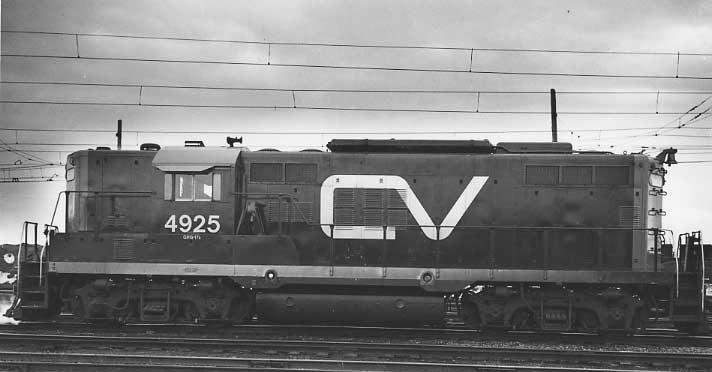 Central Vermont Railway diesel locomotive 4925 in new diesel colour scheme