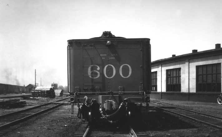 Central Vermont Railway U-1-a 4-8-2 steam locomotive 600, rear view of tender