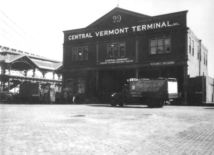 Centraal Vermont Railway terminal at Pier 29 on the East River in New York City