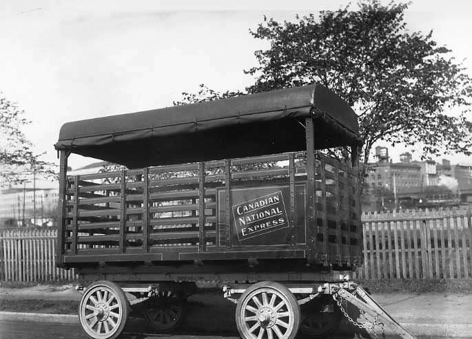 CN Express 2-ton covered trailer.