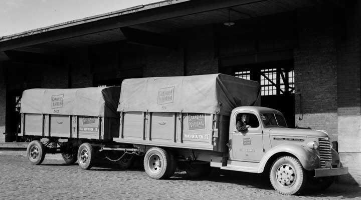 Freight pick up and delivery service