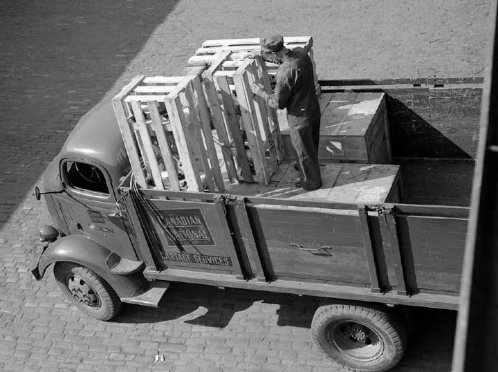 Motorman loading his CN freight truck at Bonaventure Station