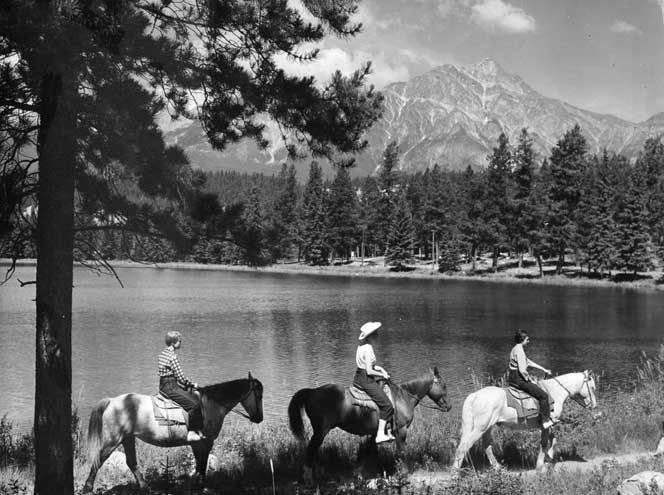 Horseback riding on the trails at Jasper