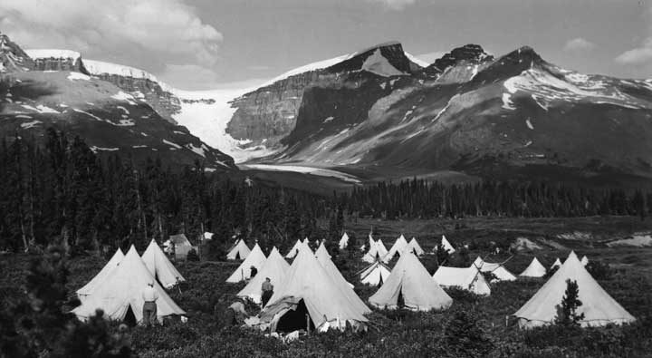 An Alpine campsite at the Columbia Icefield