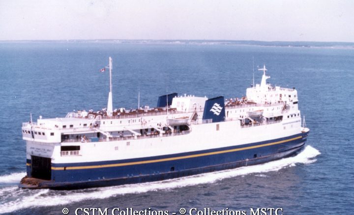 New colours on the MV John Hamilton Gray