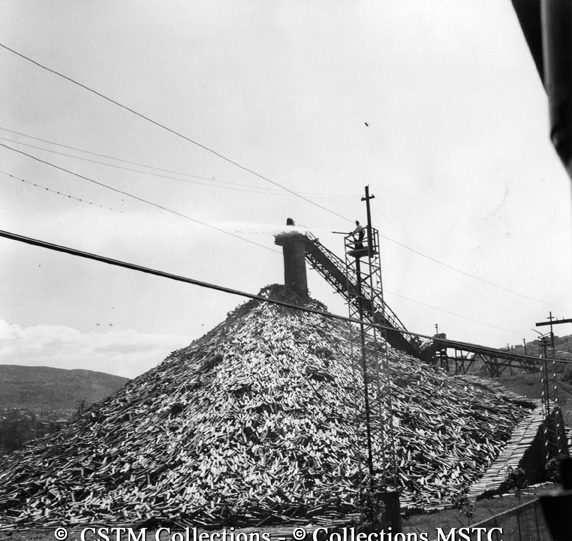 Spraying the pit pile at Bowater’s Newfoundland Pulp and Paper Mills Limited