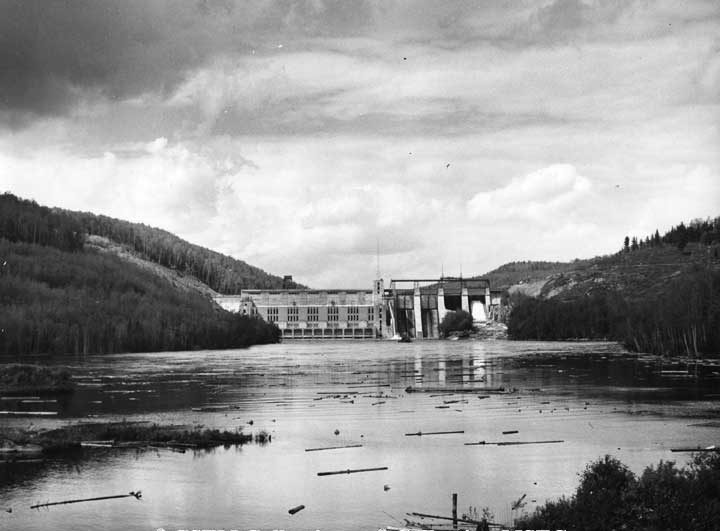Rapide-Blanc - Northern Quebec - Dam