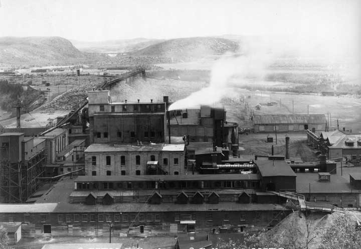 La Tuque - Brown Corporation Co