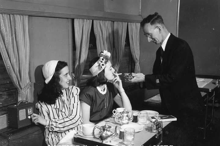 Quebec vacation – Eating in the dining car