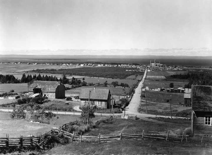 Trois Pistoles – Quebec - General view of town and country