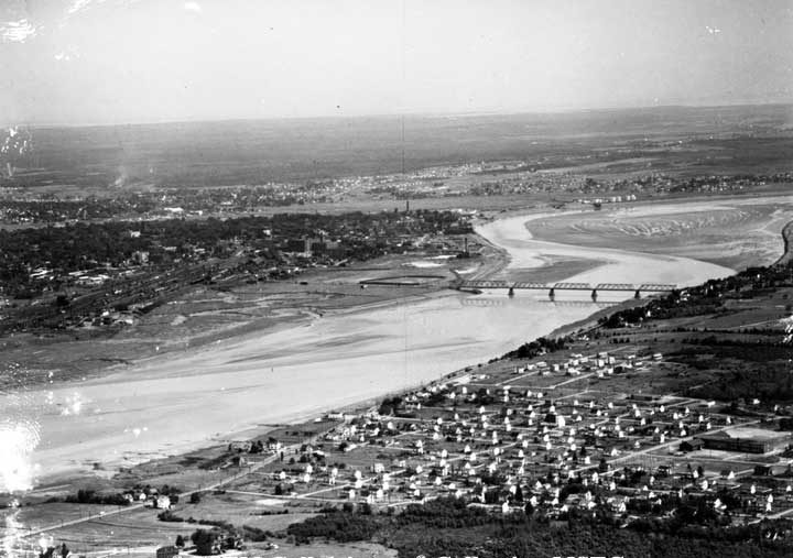 Aerial view of Petitcodiac River, Moncton, N.B.