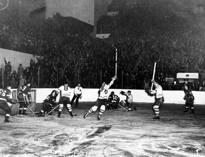 Toronto Maple Leafs hockey team score a goal against the Detroit Red Wings