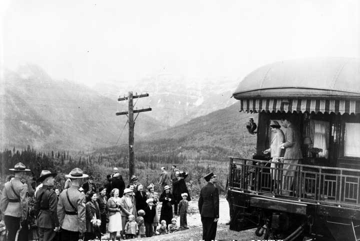 King and Queen arrive at Mt. Robson