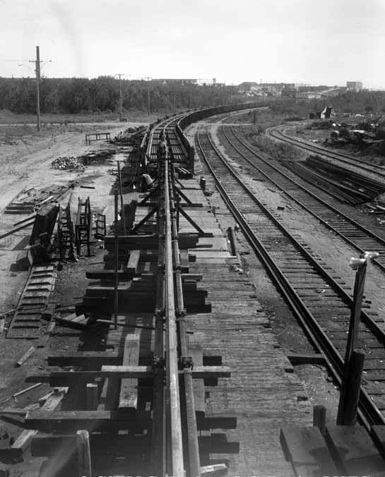 Moncton, N.B. - rail merging