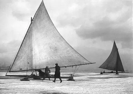 Ice boats on Ottawa River