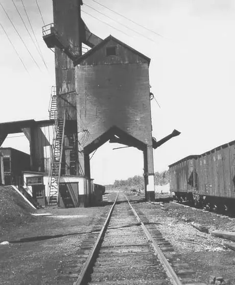 Coal chute, Armagh Subdivision