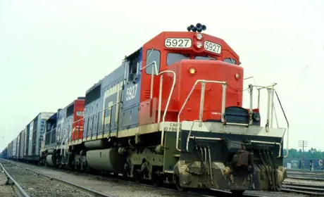 Grand Trunk freight locomotive 5927