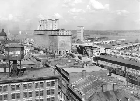 View of CNR grain elevator, Port of Montreal