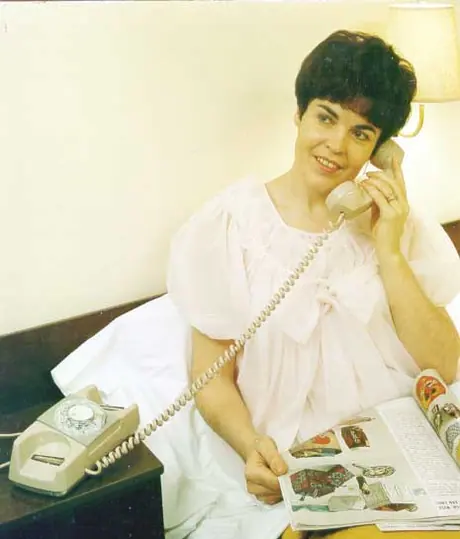 Model using Starlight telephone