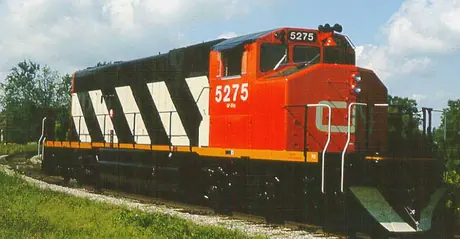CN diesel-electric locomotive 5275, three-quarters view