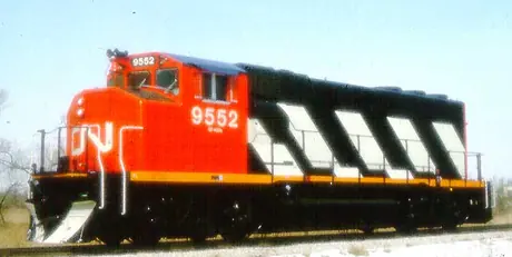 CN diesel-electric locomotive 9552, model GP-40-2, three-quarter view