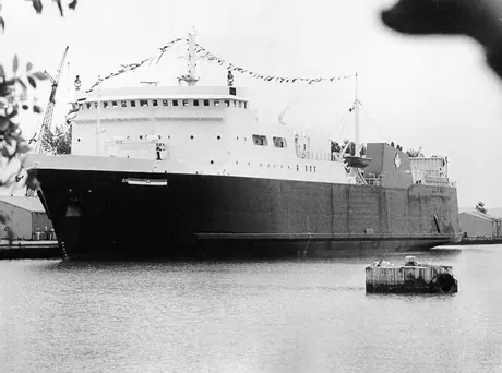 Roll-on/roll-off car/passenger ferry MV Sir Robert Bond