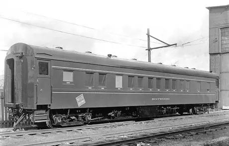 Nfld. Ry. sleeper Botwood, front three-quarter view
