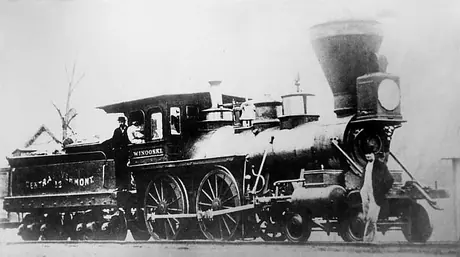 Central Vermont Railway wood burning steam locomotive 12, Winooski and crew